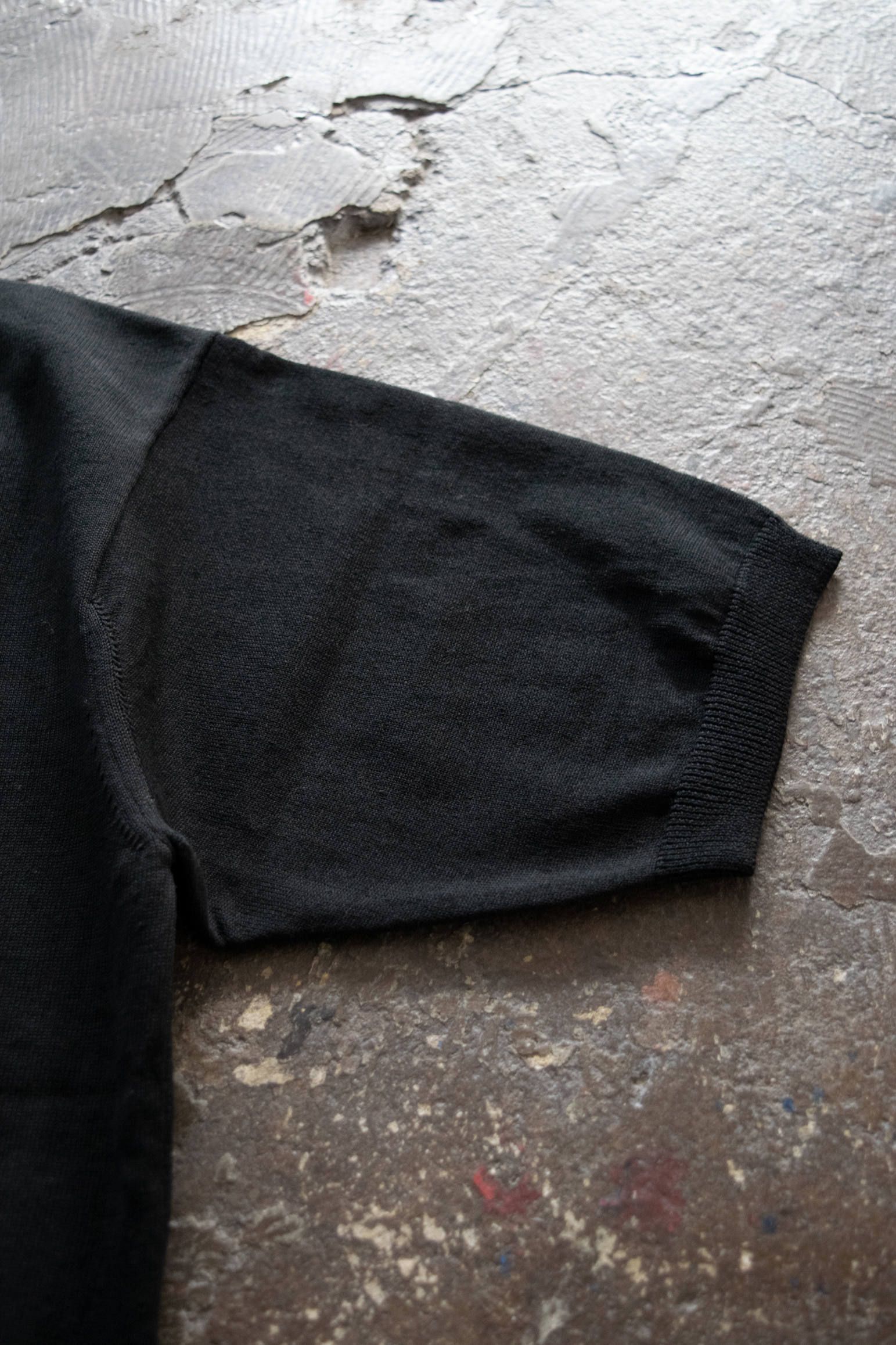 綿×麻×ポリエステル半袖ニットTee(BLACK)
