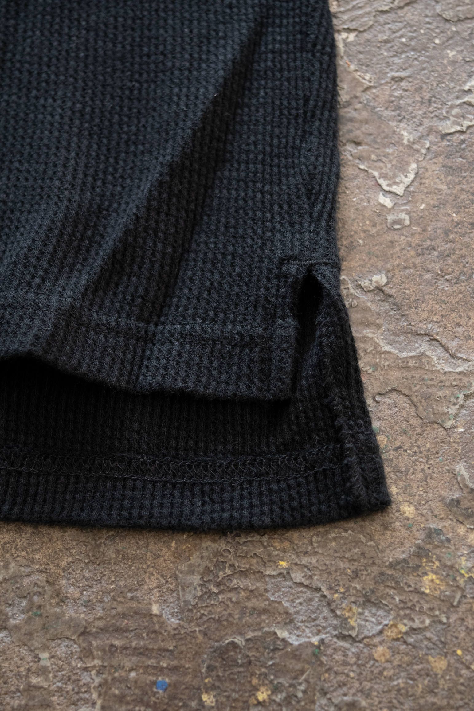 S/S Side Slit Pull Over/半袖ワッフルニットTee(MAD BLACK)