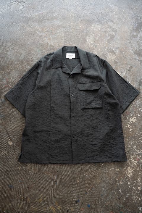 【26SS】ピンタックオープンカラー半袖シャツ(CHARCOAL)