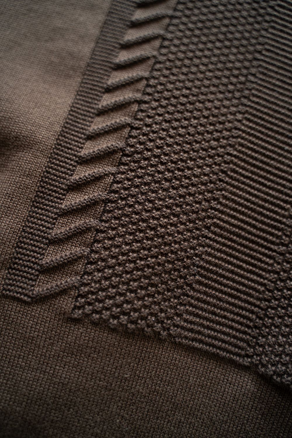 【ラスト1点】【24AW】Ryoshu V Neck Knit(BROWN)