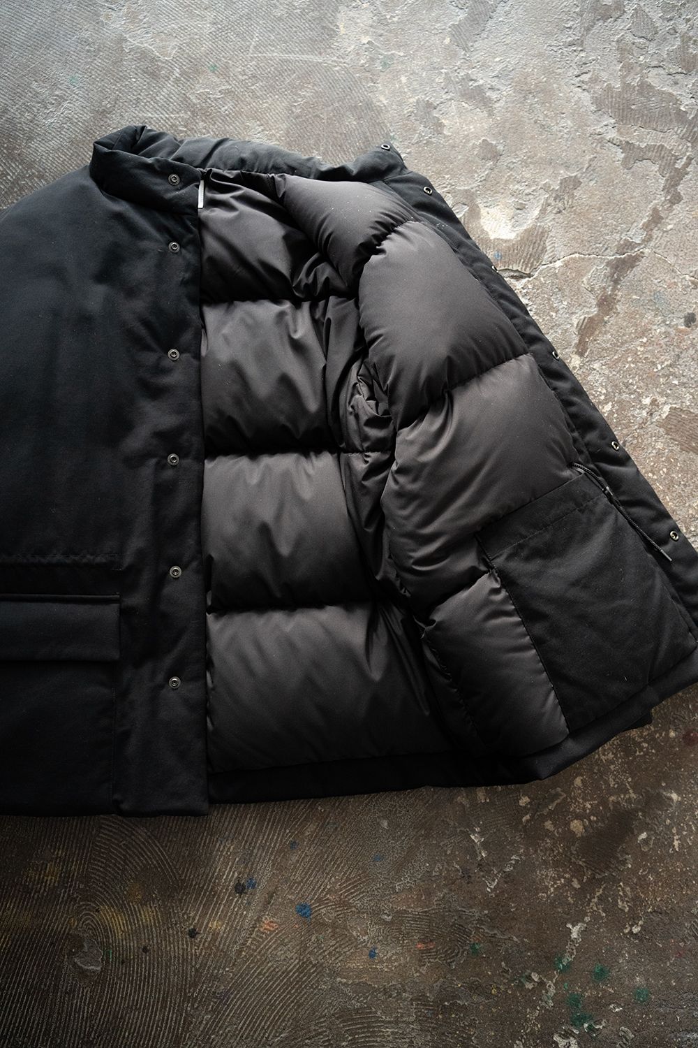 【25AW】強撚ナイロンダウンブルゾン(INK BLACK)