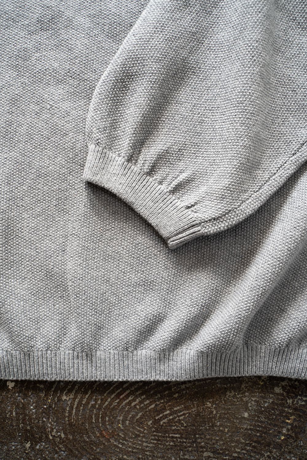 【ラスト1点】【22AW】カシミア混クルーネックニット(HEATHER GRAY)