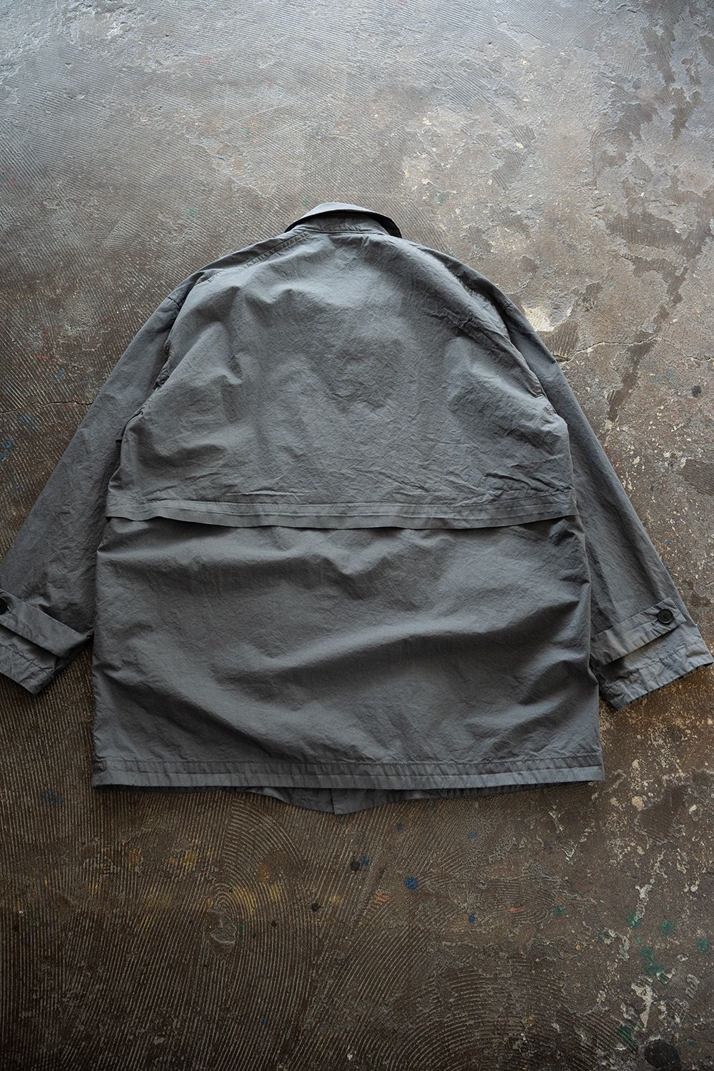 【26SS】ガーメントダイステンカラーハーフコート(BLUE GREY)