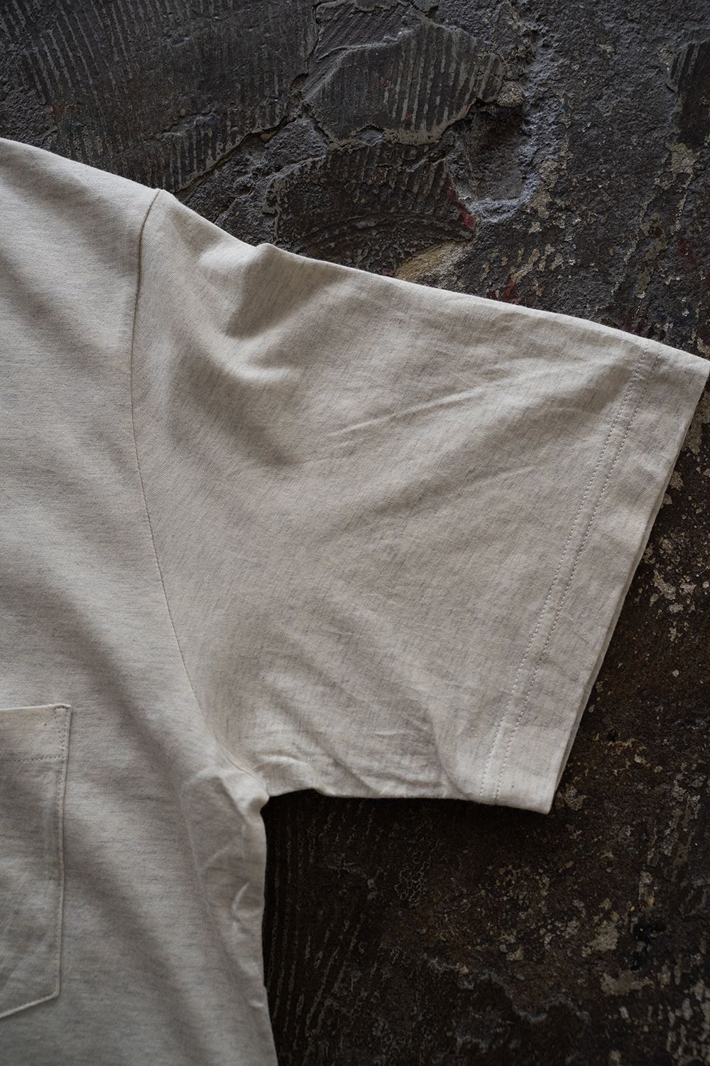 【ラスト1点】【25SS】グラフィックTシャツ(OATMEAL)