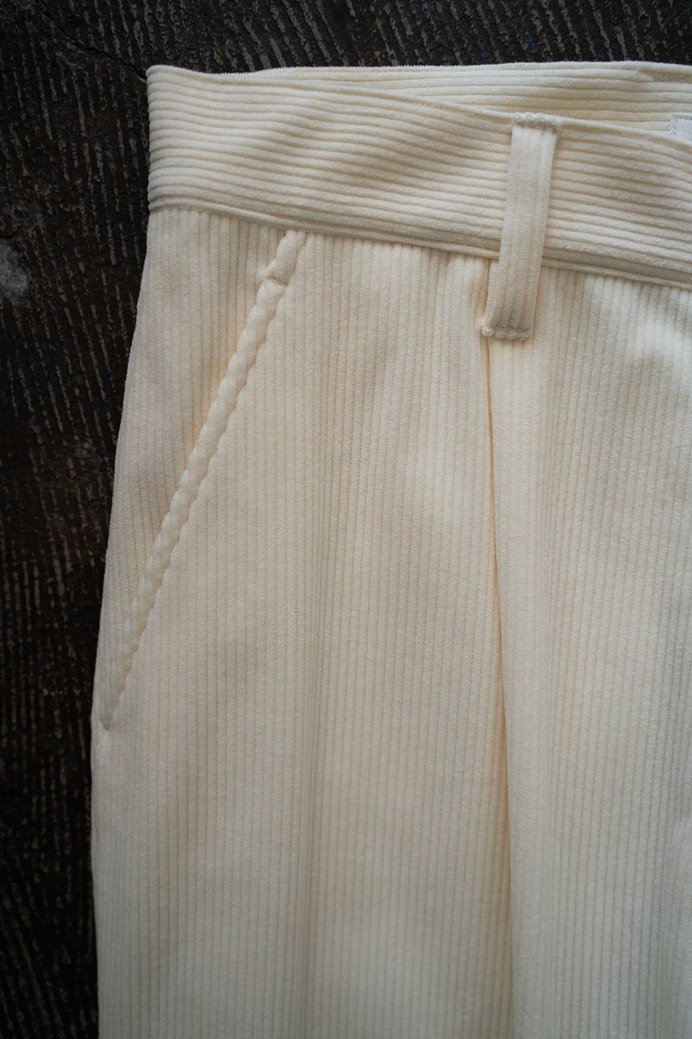 1-Tack Corduroy Bootcut Pants/1タックコーデュロイブーツカットパンツ(OFF WHITE)