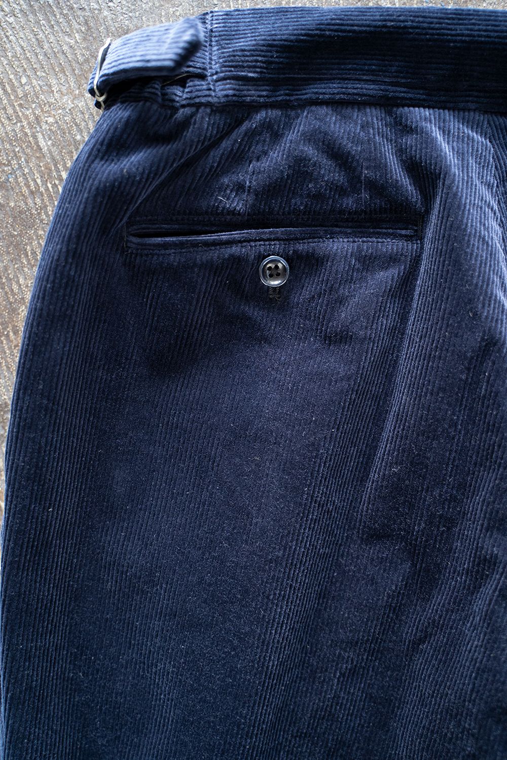 【ラスト1点】【22AW】2-Tack Corduroy Trousers/2タックコーデュロイトラウザース(NAVY)