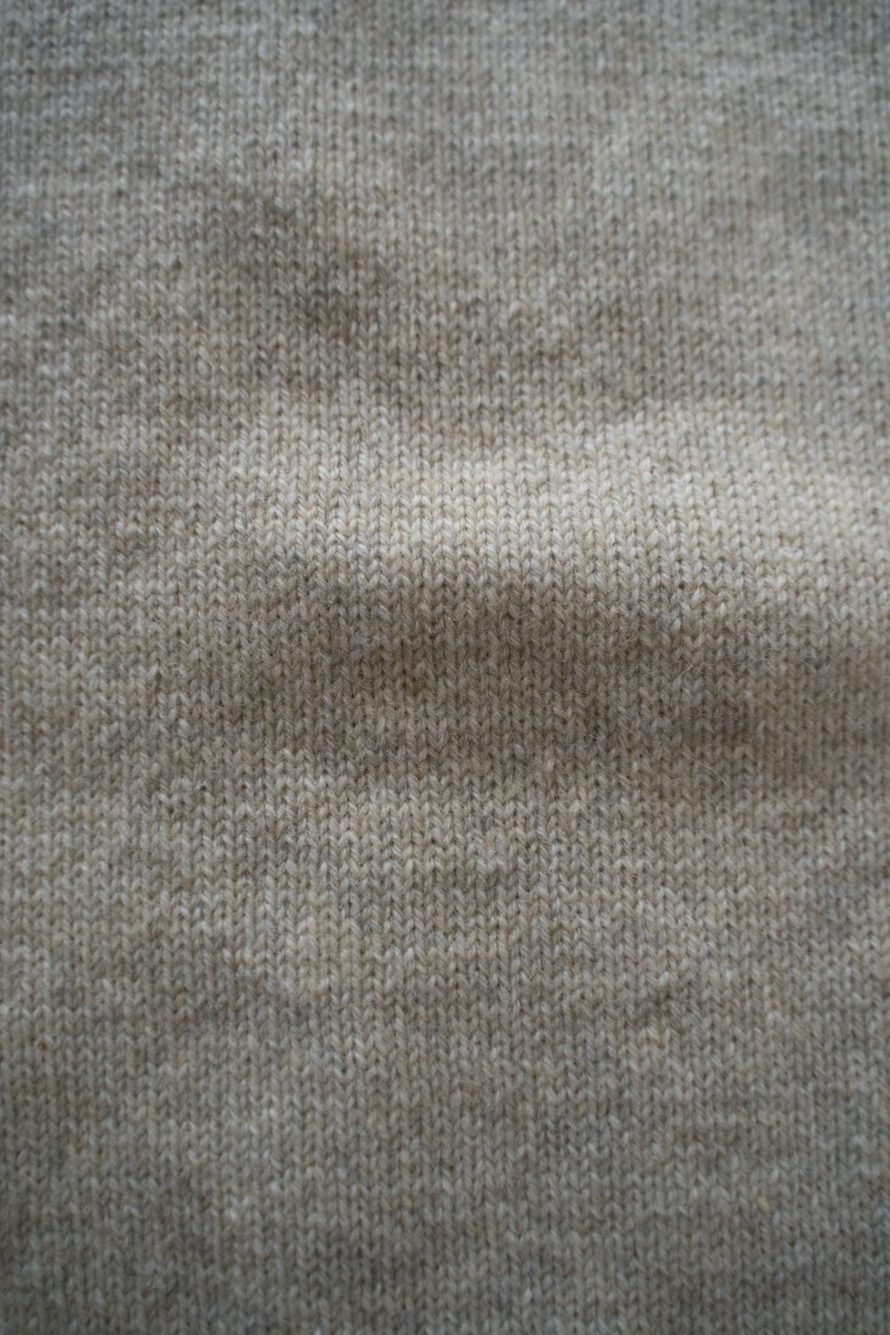 【25AW】モックネックメランジニット(MELANGE OATMEAL)