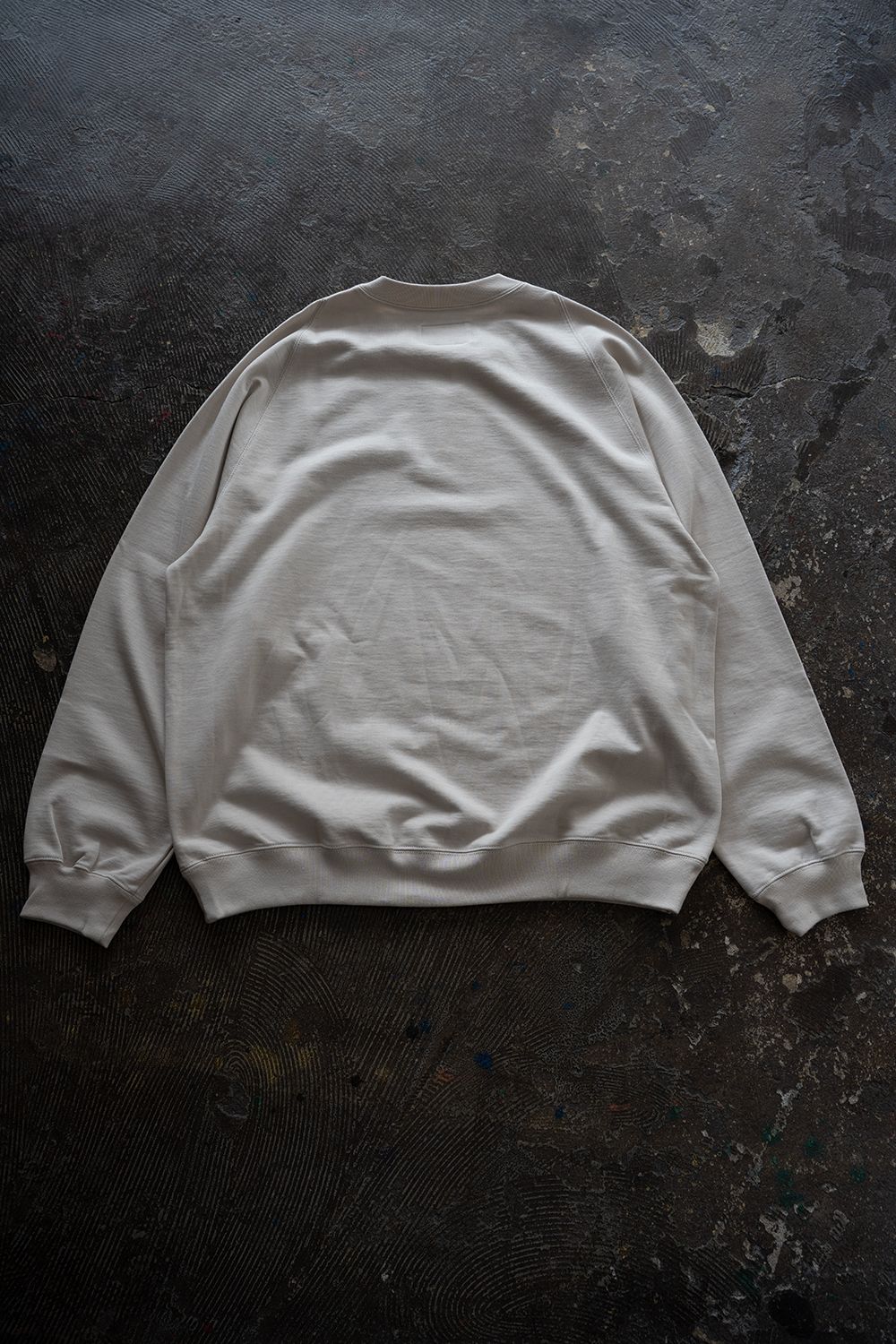 【26AW】ラグランスリーブプルオーバースウェット(ECRU)