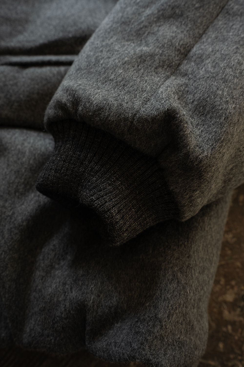 【26AW】Super100'sローデンクロスシンサレートスタンドカラーブルゾン(GRAY)