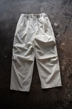 【25AW】タスランナイロンニータックイージーパンツ(IVORY)