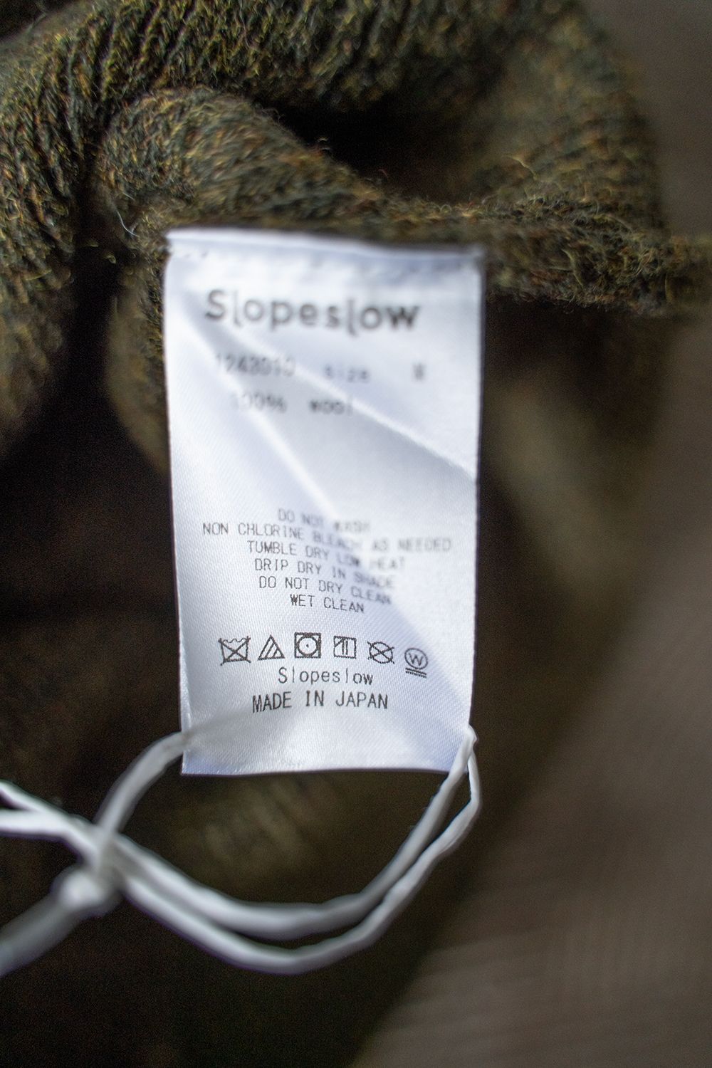 【ラスト1点】Hard twisted Shetlandwool cross V neck sweater(KHAKI MIX)