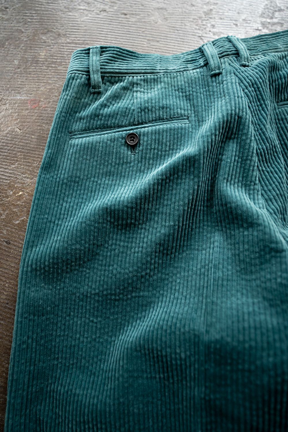 【ラスト1点】【20AW】Seersucker Cord Tuck Pants/シアサッカーコーデュロイタックパンツ(GREEN)