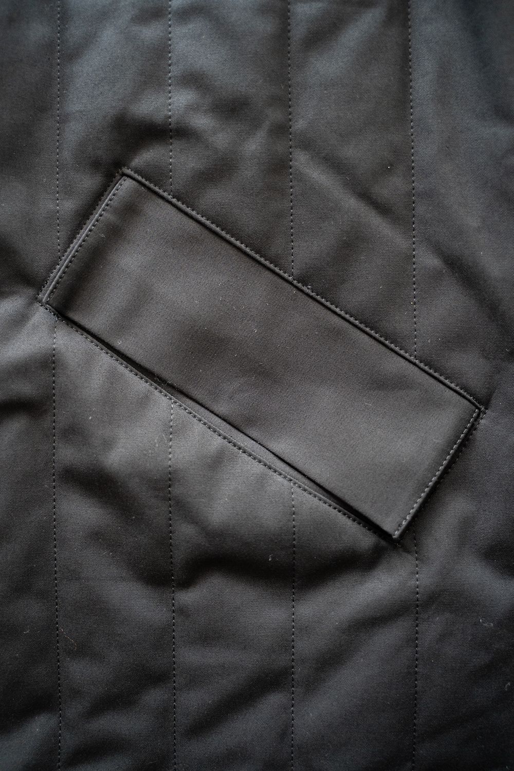 【25AW】コーデュロイ切り替えシンサレートキルティングブルゾン(BLACK)