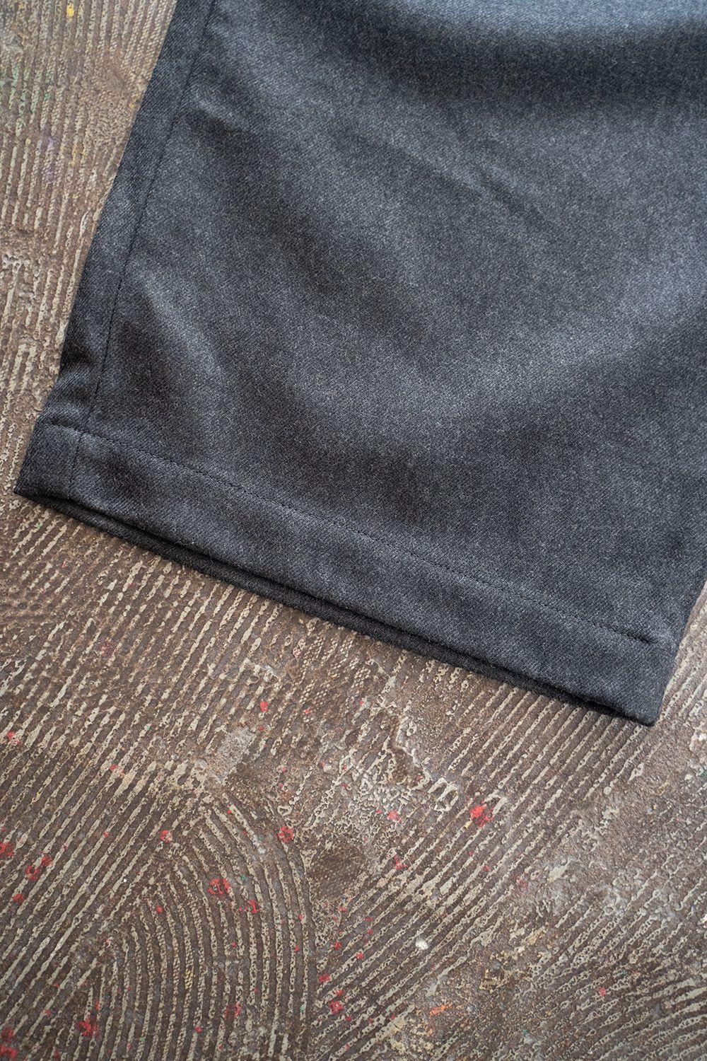 【ラスト1点】【23AW】サキソニーベイカースラックス(CHARCOAL)