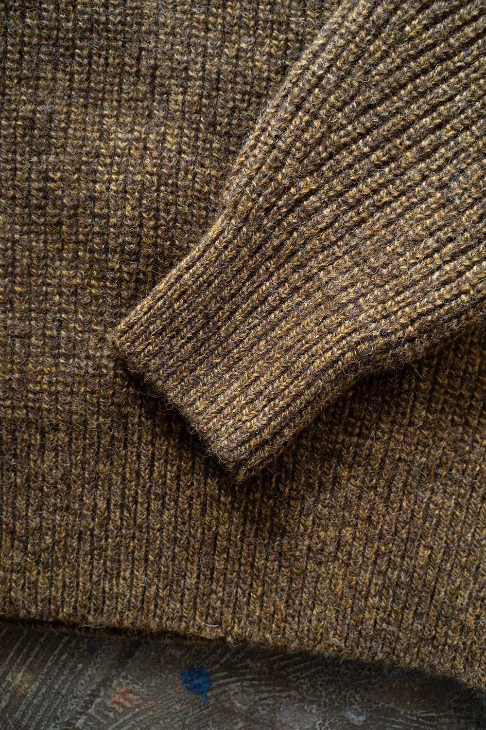 【ラスト1点】brushed yak/Shetland wool turtle neck sweater(MARRON)