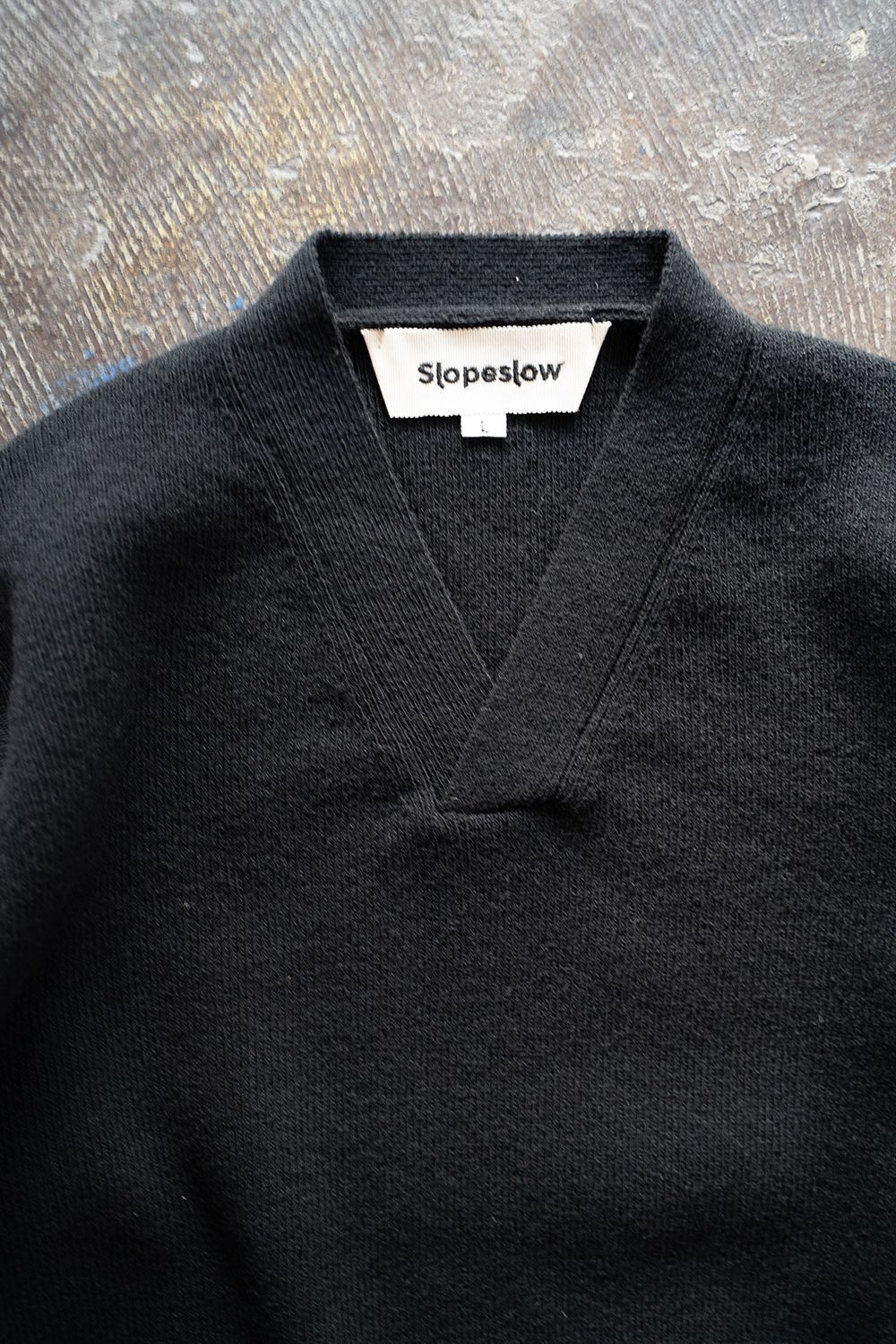slopeslow - Hard twisted Shetlandwool cross Vneck sweater(BLACK ...