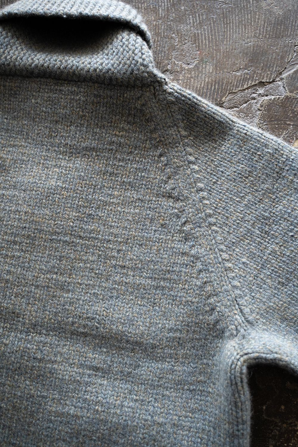 yak/lambs multi ply HAND KNITTING cowichan sweater(FADE BLUE)