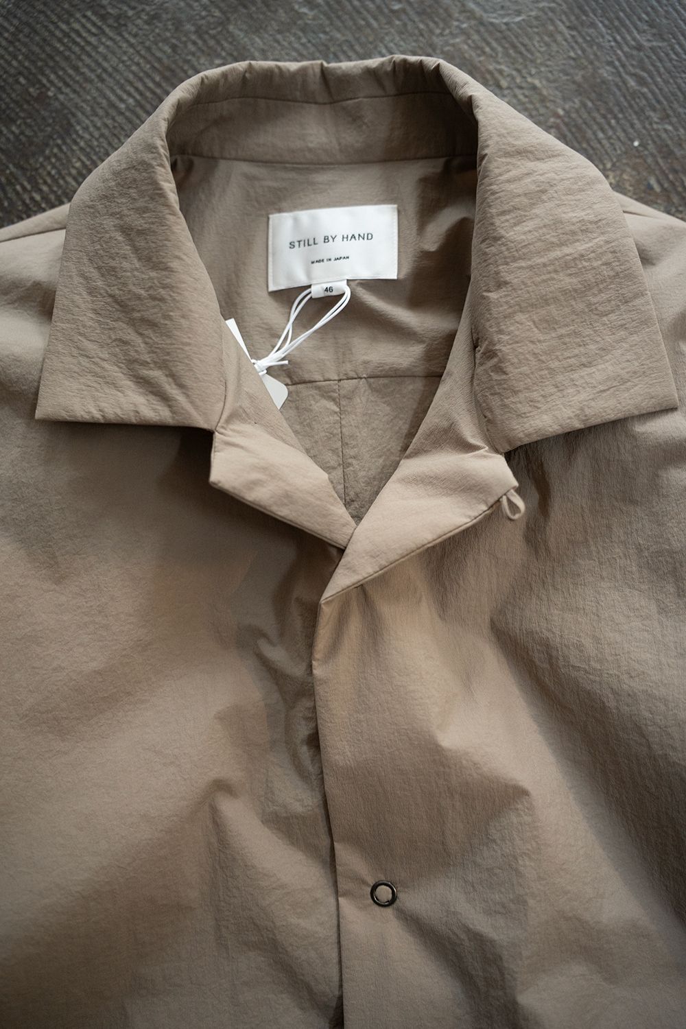 【25AW】シンサレートオープンカラーシャツブルゾン(GREIGE)