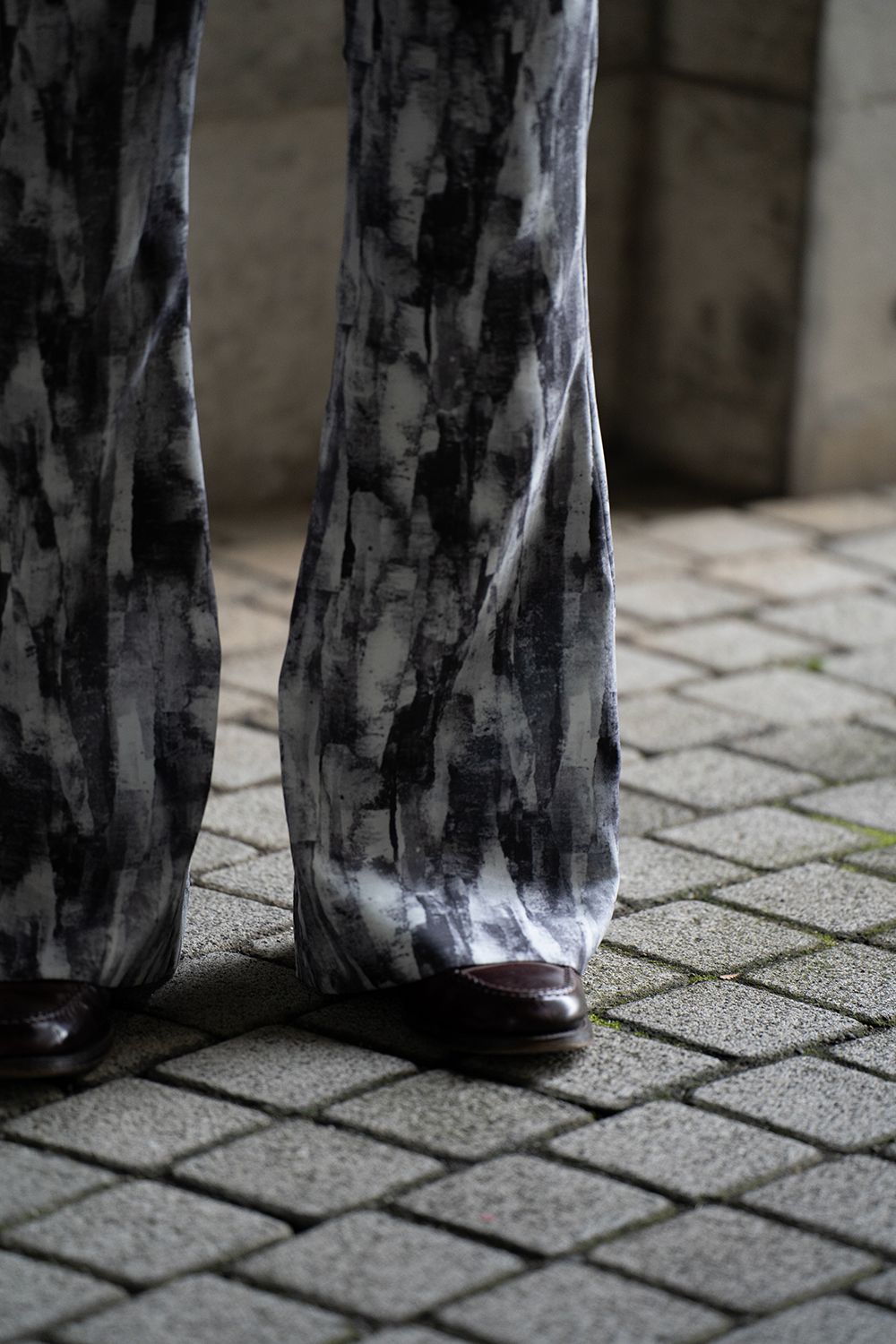 【ラスト1点】【24SS】Abstract Print Flare Pants/アブストラクトプリントフレアパンツ(GRAY)