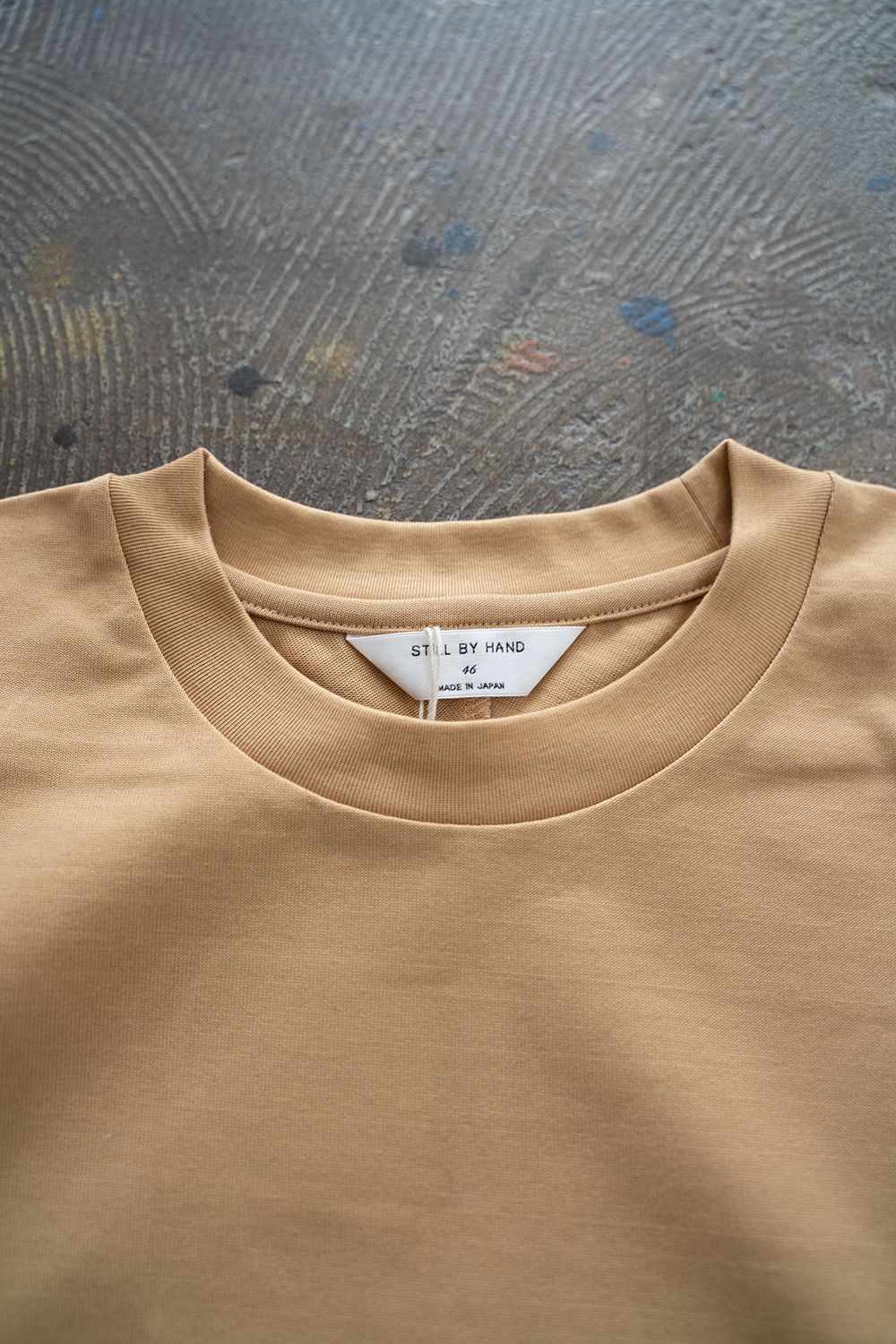 【ラスト1点】スプリットヨークTシャツ(YELLOW BEIGE)