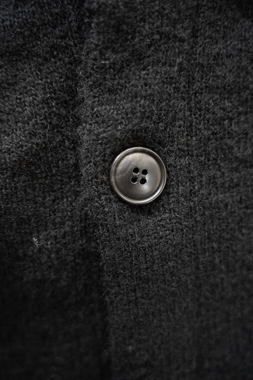 【ラスト1点】【24AW】ループヤーンクルーネックカーディガン(BLACK)