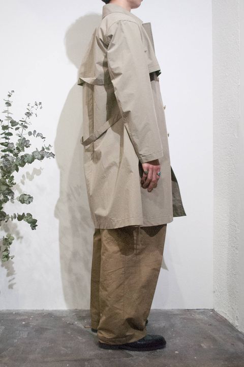 若手モデル起用。