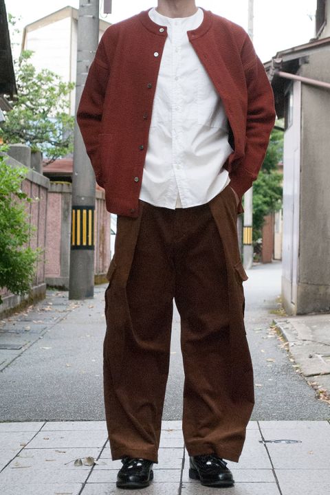色コンシャス。