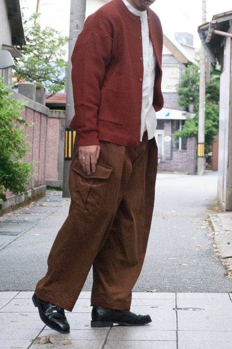 色コンシャス。