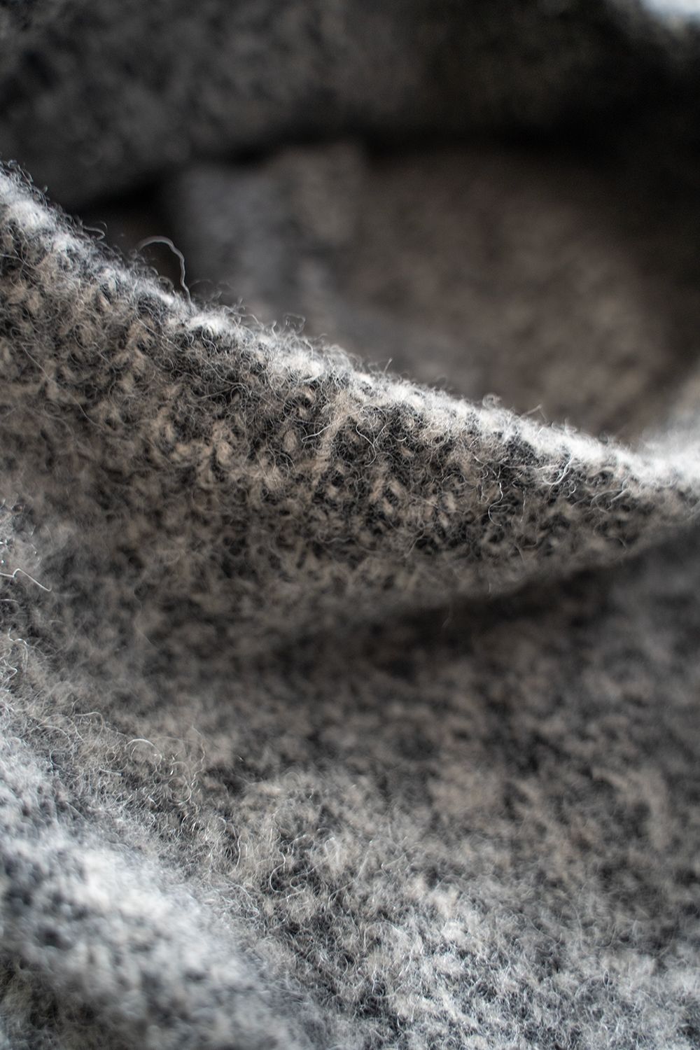 【ラスト1点】brushed yak/Shetland wool hoodie balaclava(BLACK MIX)