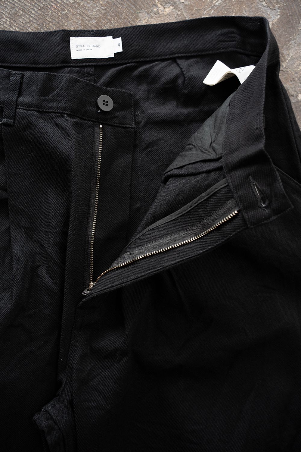 【26AW】12ozデニムディープタックパンツ(BLACK)