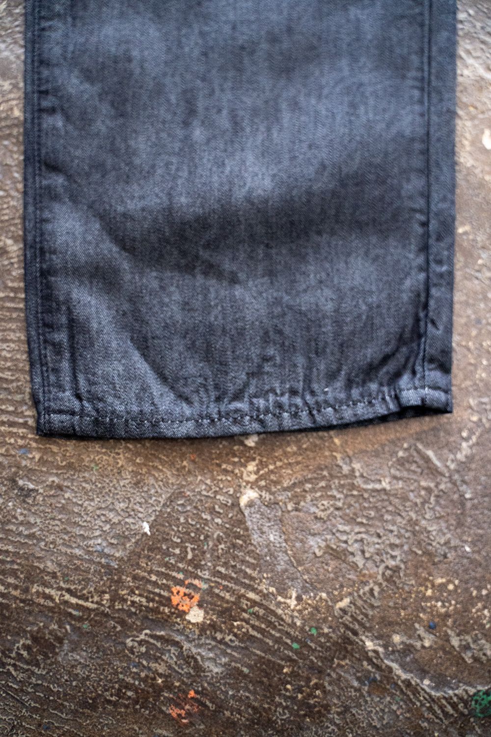 【ラスト1点】【22SS】シルク混2タックテーパードデニム(NAVY)