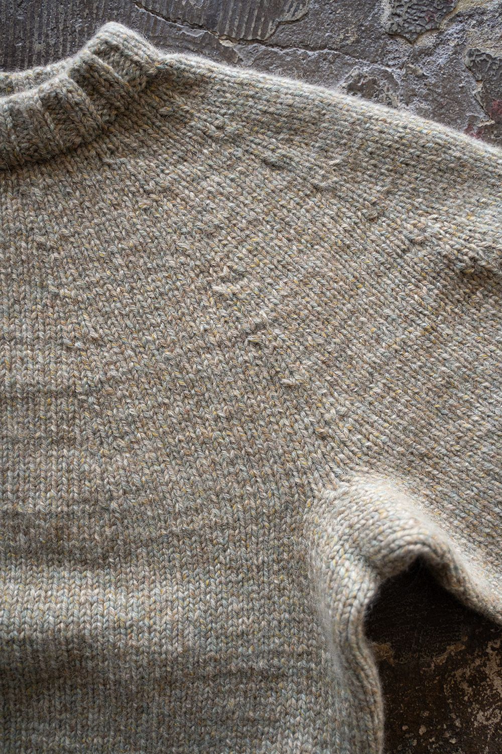 yak/lambs multi ply HAND KNITTING yoke top crew neck sweater(FOG)