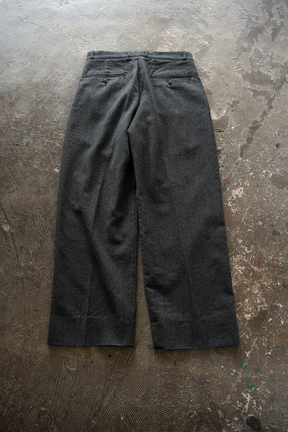 【ラスト1点】【26AW】Wool 2Tuck Trousers(CHARCOAL)