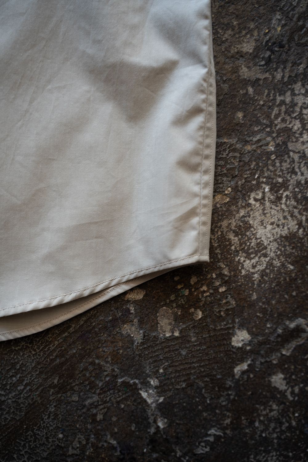 【25AW】コットンラグランスリーブシャツ(BEIGE)