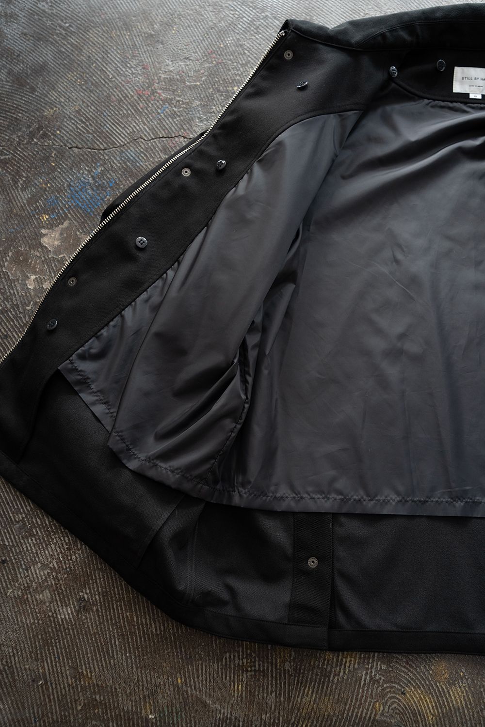 【25AW】コットン×ポリエステルショートブルゾン(BLACK)