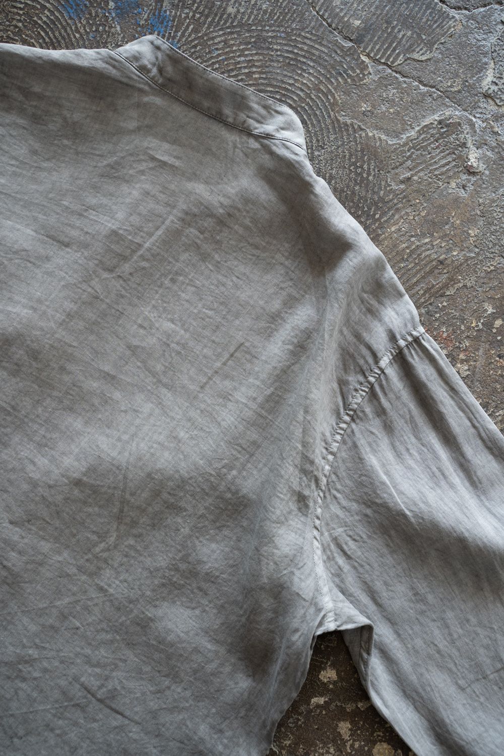 ラミーシルクシャツ(松煙)