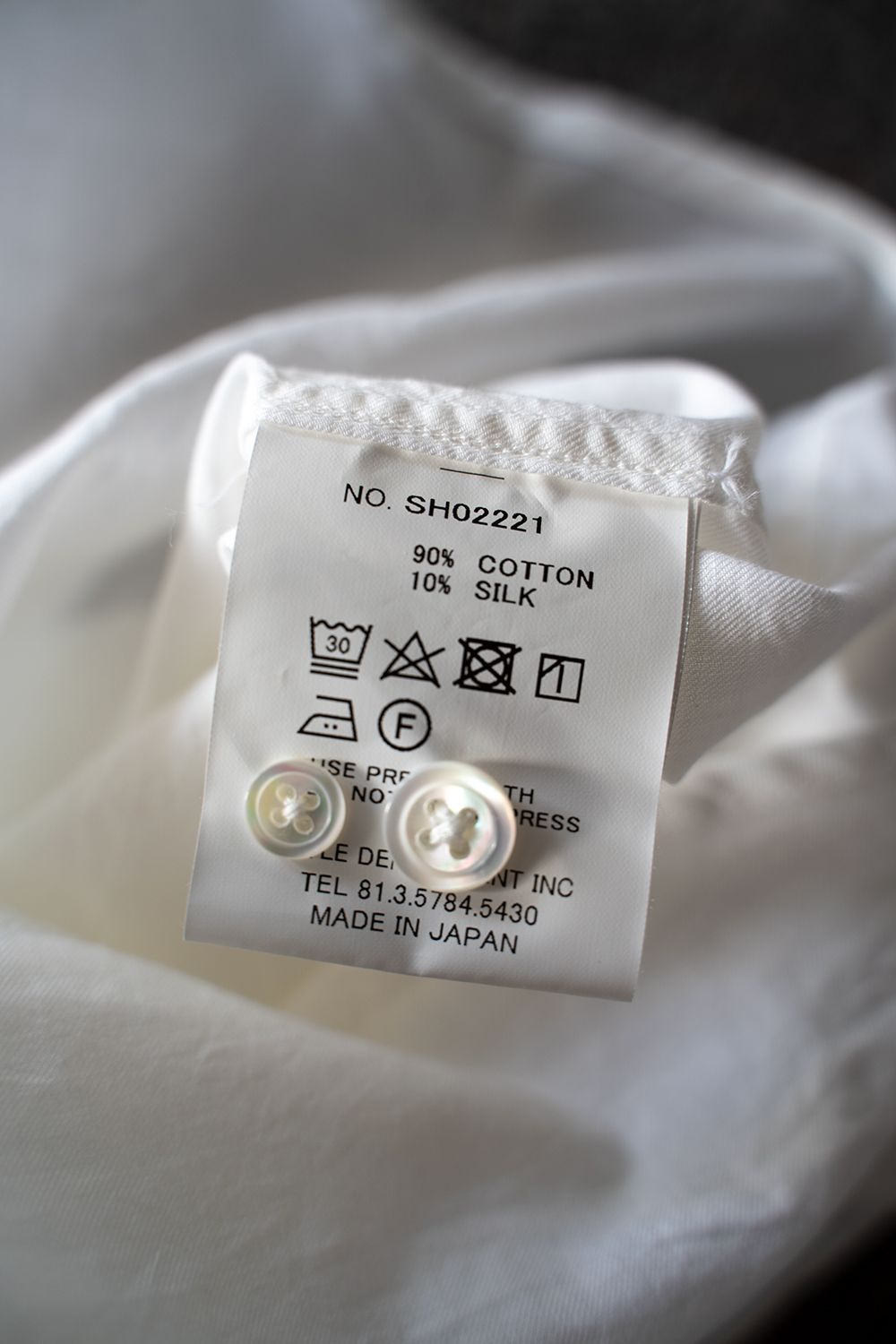 【ラスト1点】【22SS】シルク混胸ポケットレギュラーカラーシャツ(WHITE)
