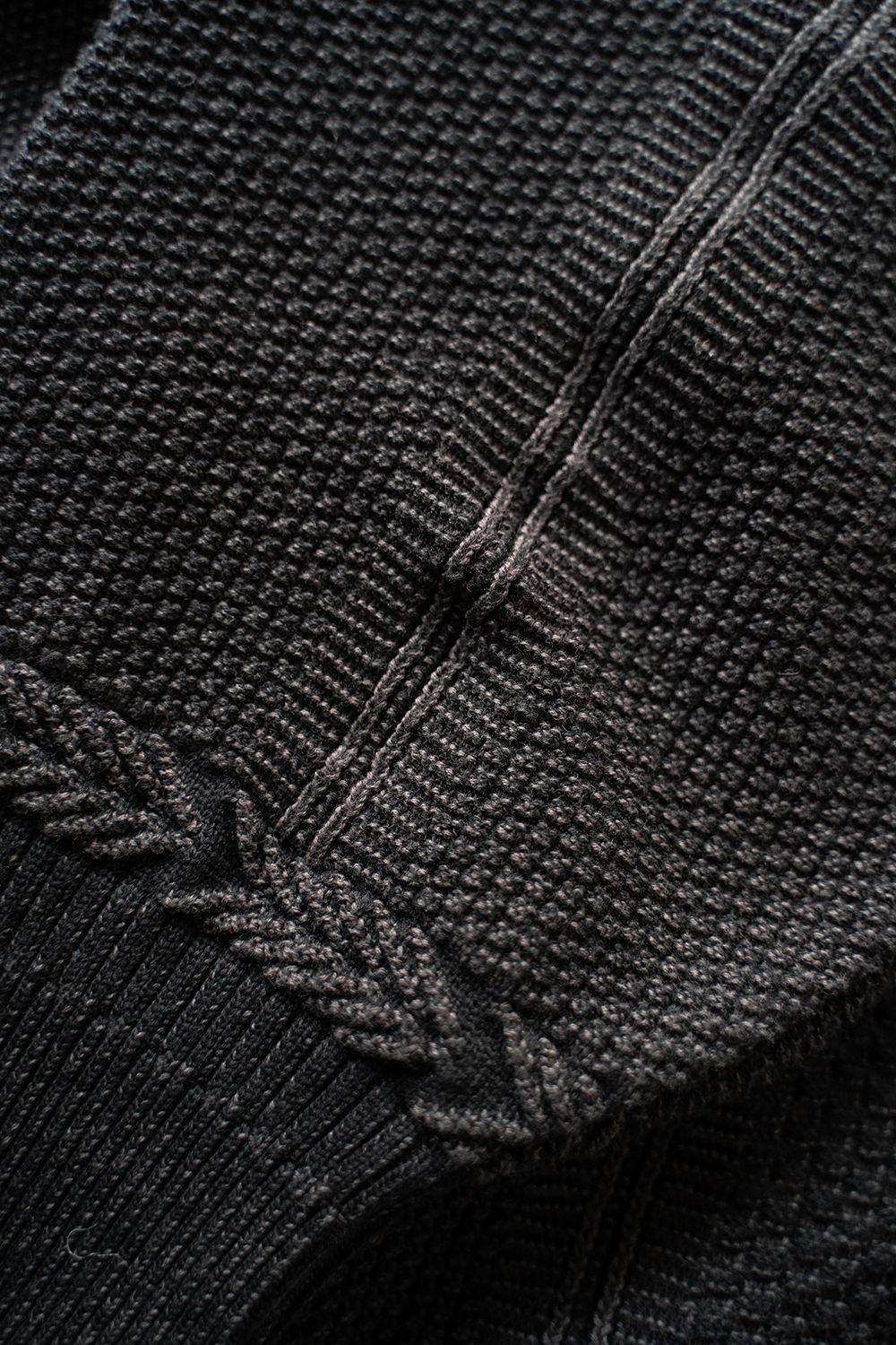 【ラスト1点】【25SS】Seihaku Knit(BLACK)