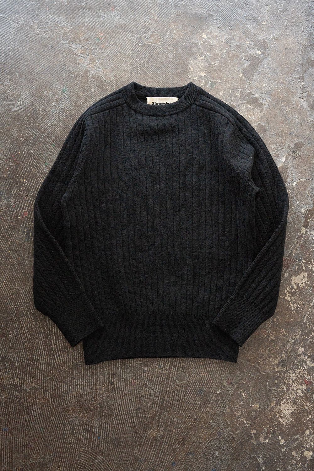 Hard twisted Shetlandwool RIB saddle shoulder crew neck sweater(BLACK)