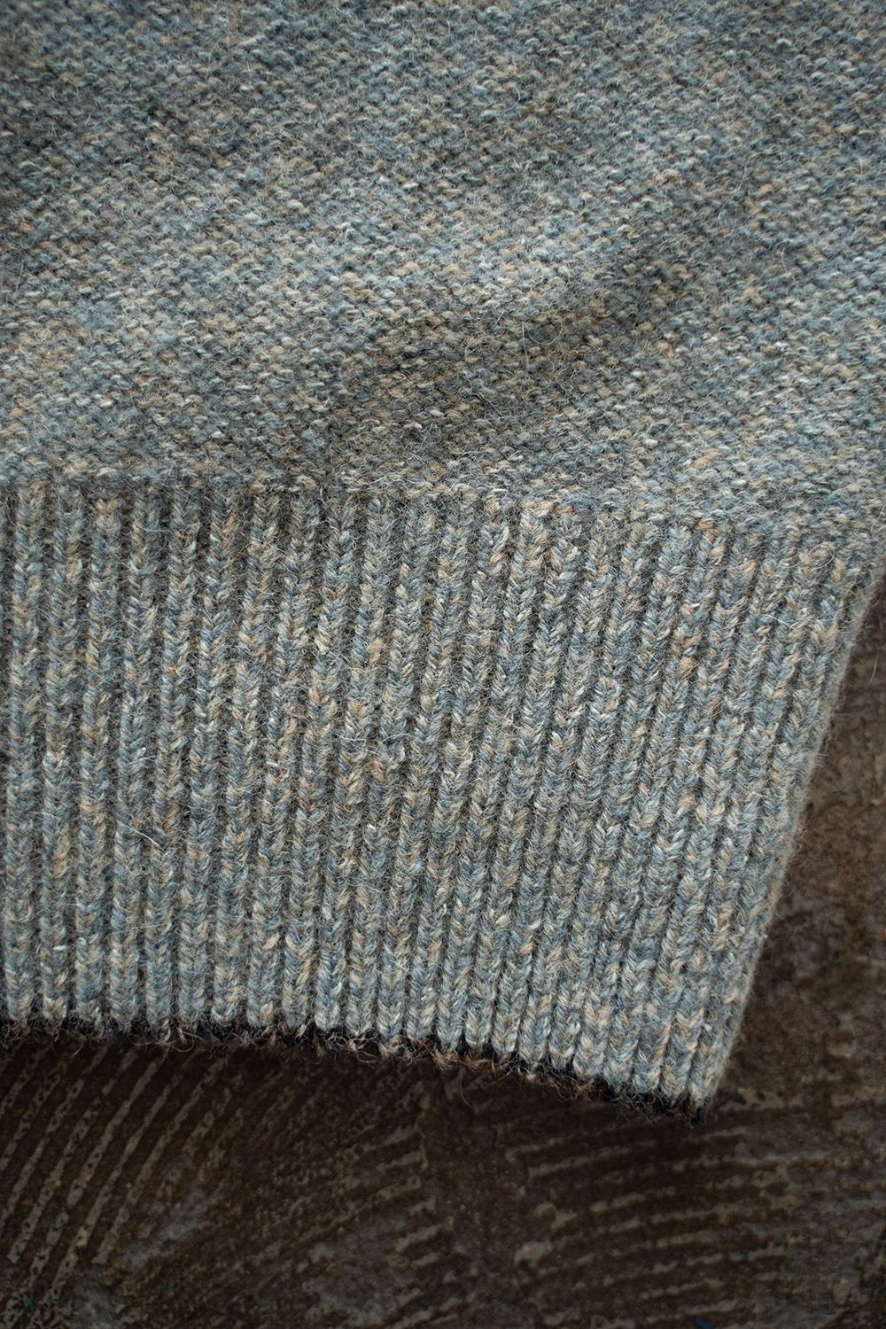 【ラスト1点】Yak/Shetland wool/Nep crew neck sweater(MIST)