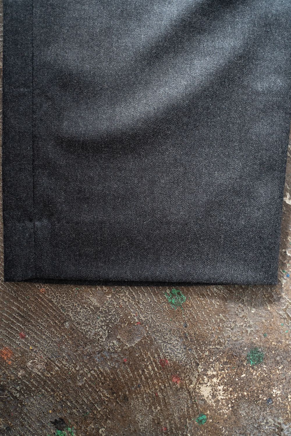 【ラスト1点】【22AW】インボックスタックサキソニースラックス(CHARCOAL)