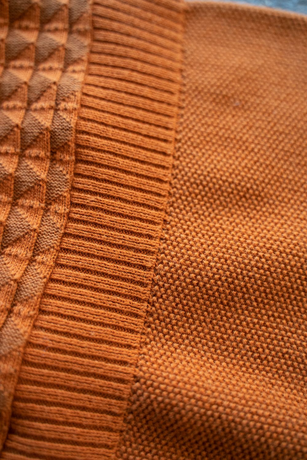 YASHIKI - 【ラスト1点】【22SS】Unabara Cardigan(ORANGE) | Salty