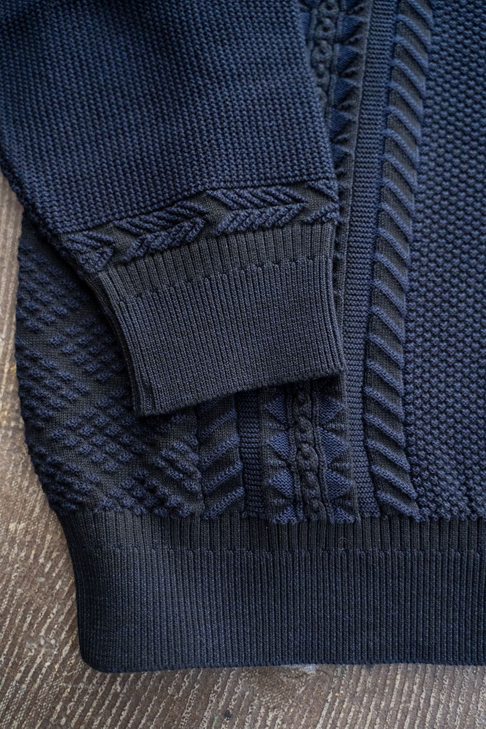 YASHIKI - 【ラスト1点】【22SS】Funaato Knit(NAVY) | Salty