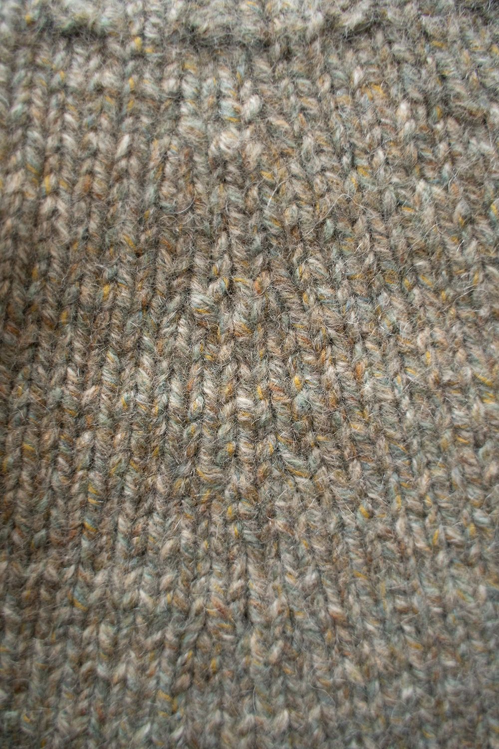 yak/lambs multi ply HAND KNITTING yoke top turtle neck sweater(FOG)