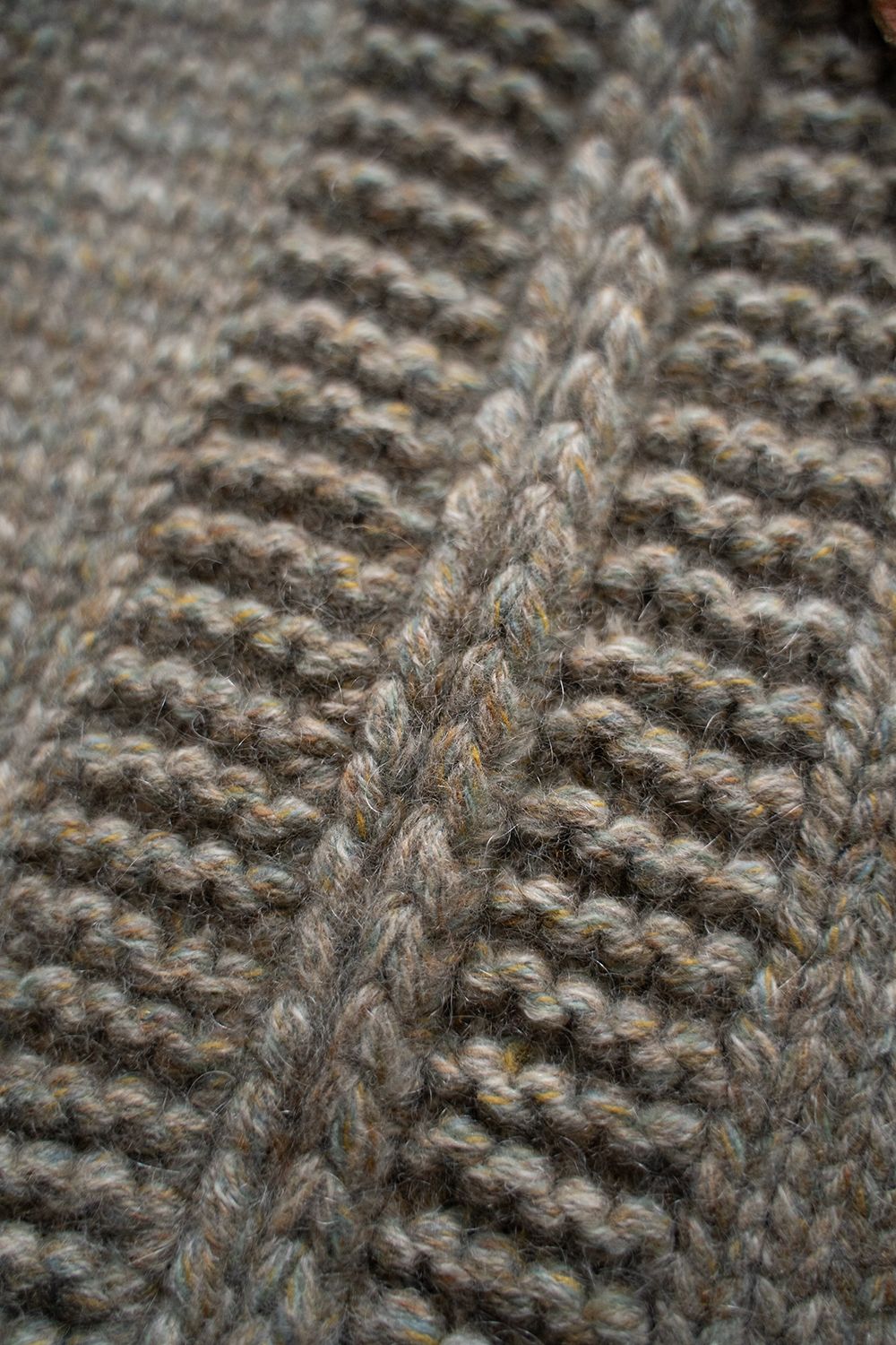 slopeslow - yak/lambs multi ply HAND KNITTING cowichan slopeslow - yak/lambs multi ply HAND KNITTING cowichan