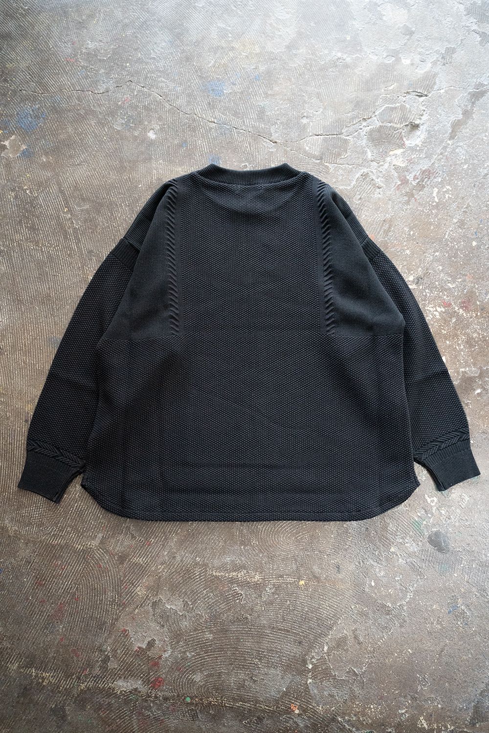 YASHIKI - 【ラスト1点】【22SS】Rekihama Knit(BLACK) | Salty