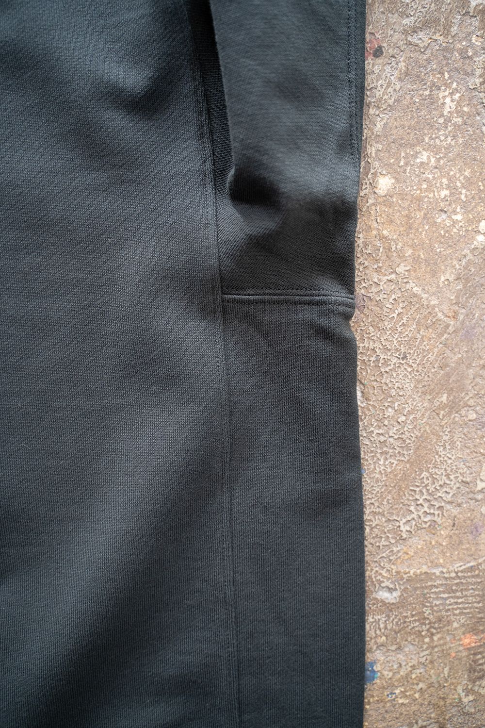 【ラスト1点】【23AW】ピボットスリーブプルオーバースウェット(BLACK NAVY)