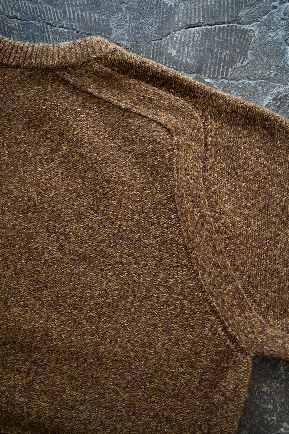 【ラスト1点】Yak/Shetland wool/Nep crew neck sweater(CURRY)