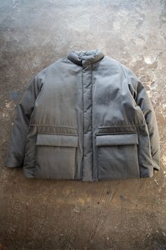 【25AW】強撚ナイロンダウンブルゾン(SLATE GRAY)