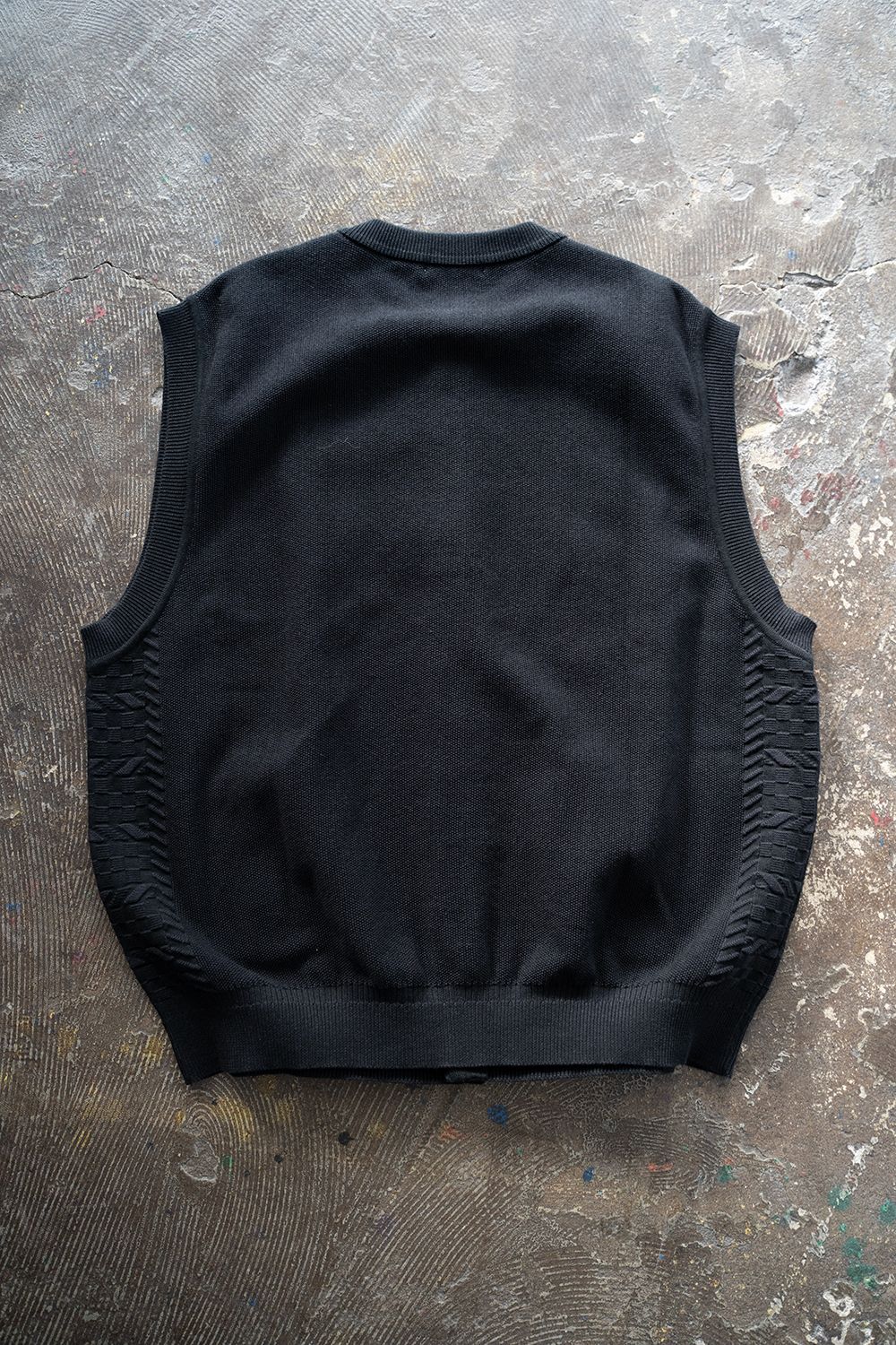 YASHIKI【19SS】Tsukushi Knit Vest
